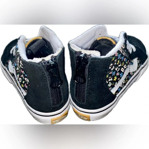 Vans Toddler Black High-Top Sneakers with Floral Print - Picture 4 of 9